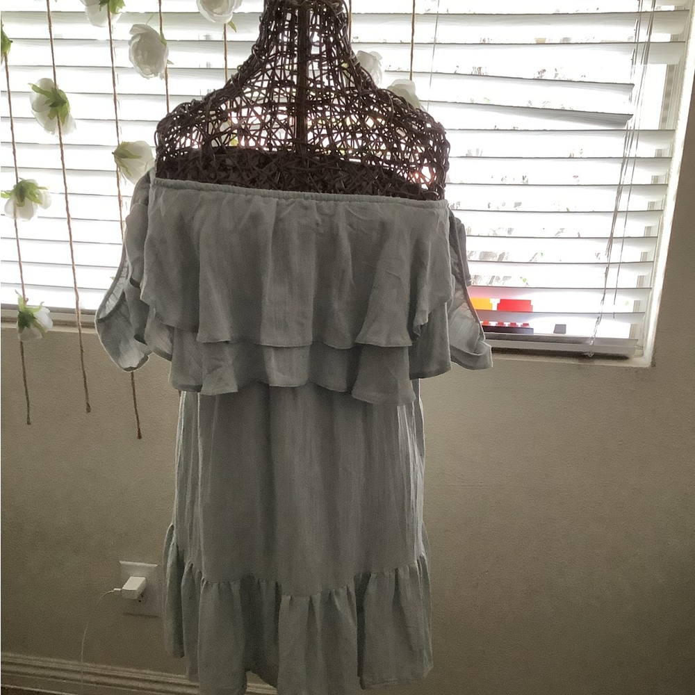 Off Shoulder Butterfly Sleeves WILL ACCEPT OFFERS